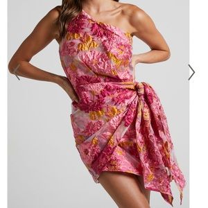 NWT showpo brailey one shoulder wrap dress- pink